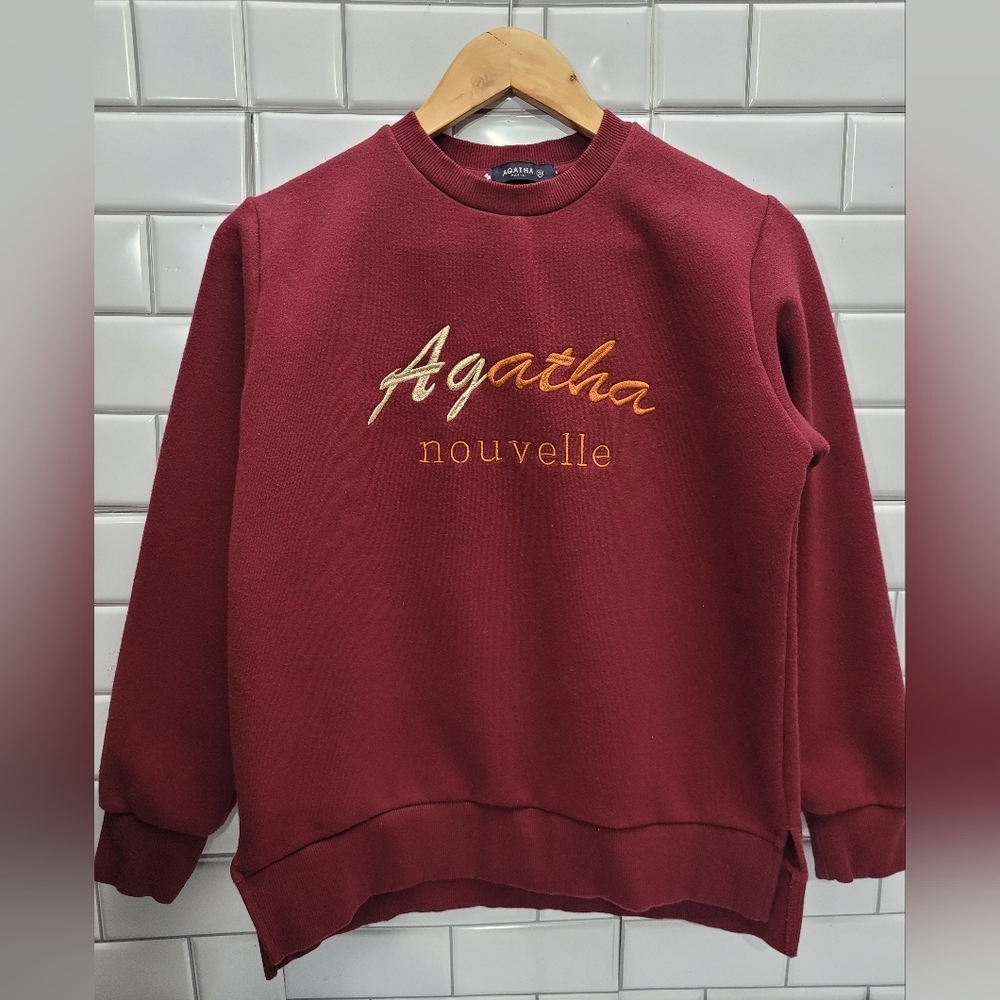 AGATHA PARIS Agatha Nouvelle Women’s Graphic Crew Neck Sweatshirt Color Burgundy